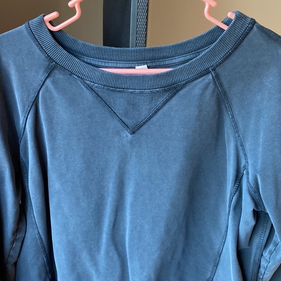 Lululemon Womens Charcoal Gray Long Sleeve Athletic Yoga Crewneck Sweatshirt - Picture 2 of 7